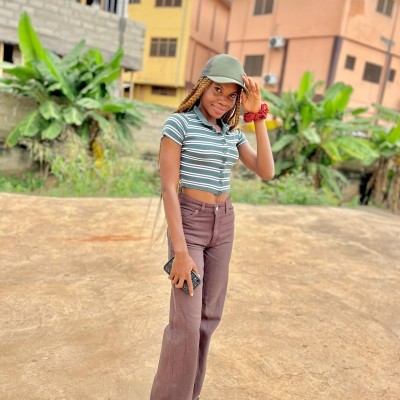 Akua ampomaa ‪+233 24 769 2956‬